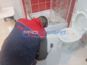 Duşakabin Altından Su Sızması